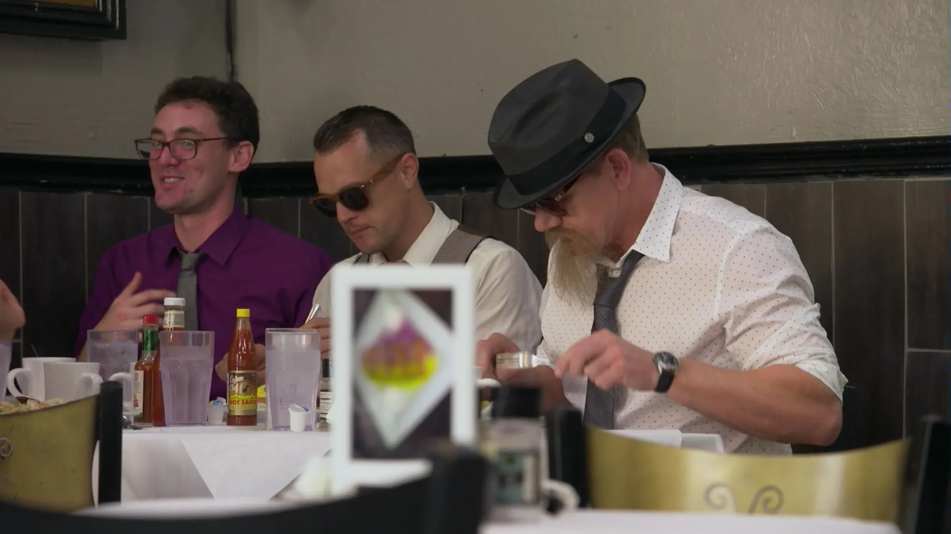 thumbnail - S1:E2 The Old Coffeepot Restaurant