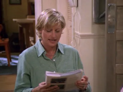 thumbnail - S5:E4 Gay Yellow Pages