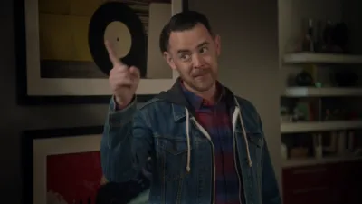 thumbnail - S4:E11 Clean Pens Grandma Guys