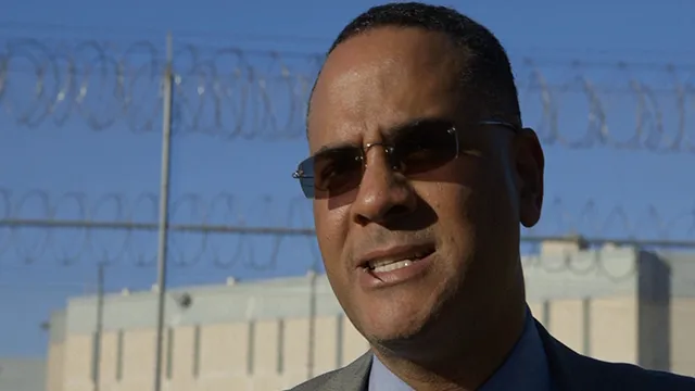 thumbnail - S1:E5 Hot Sun, Cold Blood