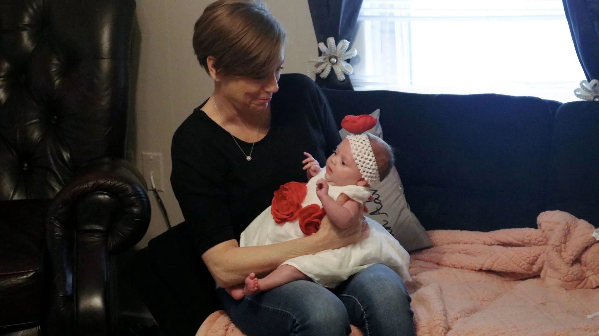 thumbnail - M2:Ep12 The Mom Trying Out for Cheer