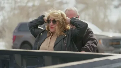 thumbnail - S9:E3 You Thought You Had A Friend