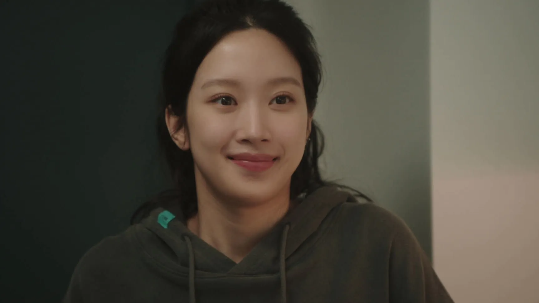 thumbnail - S1:E1 Link - Connection