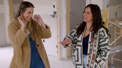 thumbnail - S3:E1 The Good, The Bad and the Tangly