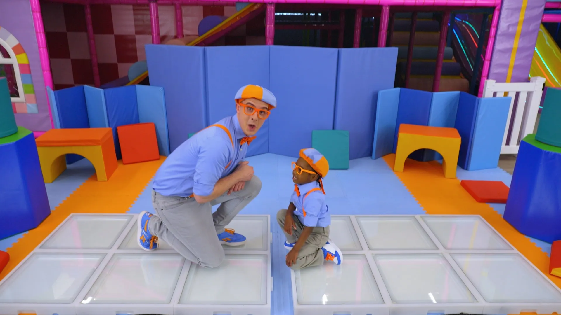 thumbnail - S1:E5 Blippi's Colorful Dance Party