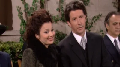 thumbnail - S6:E2 Fran Gets Shushed