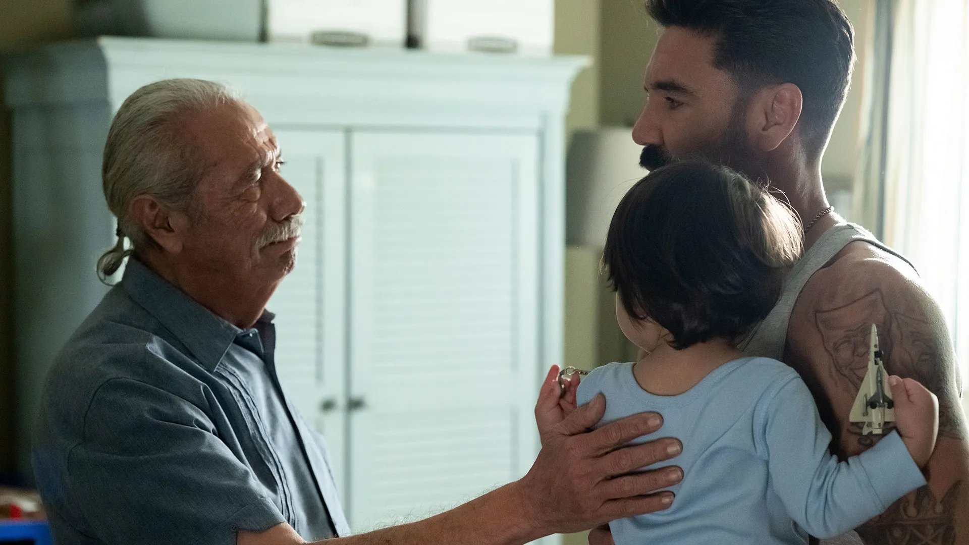 thumbnail - S5:E9 I Must Go in Now for the Fog is Rising