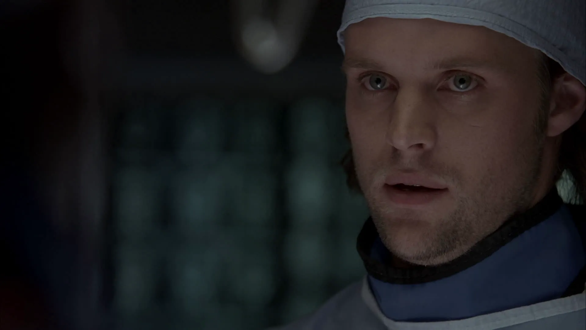thumbnail - S5:E23 Under My Skin