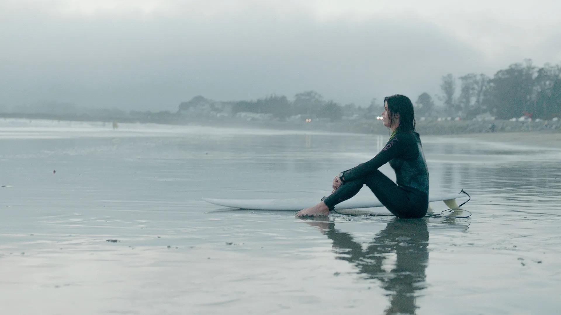 thumbnail - S1:E2 Surf Sisters