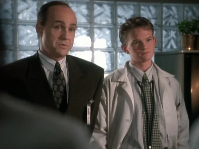 thumbnail - S4:E5 The Patient in Spite of Himself