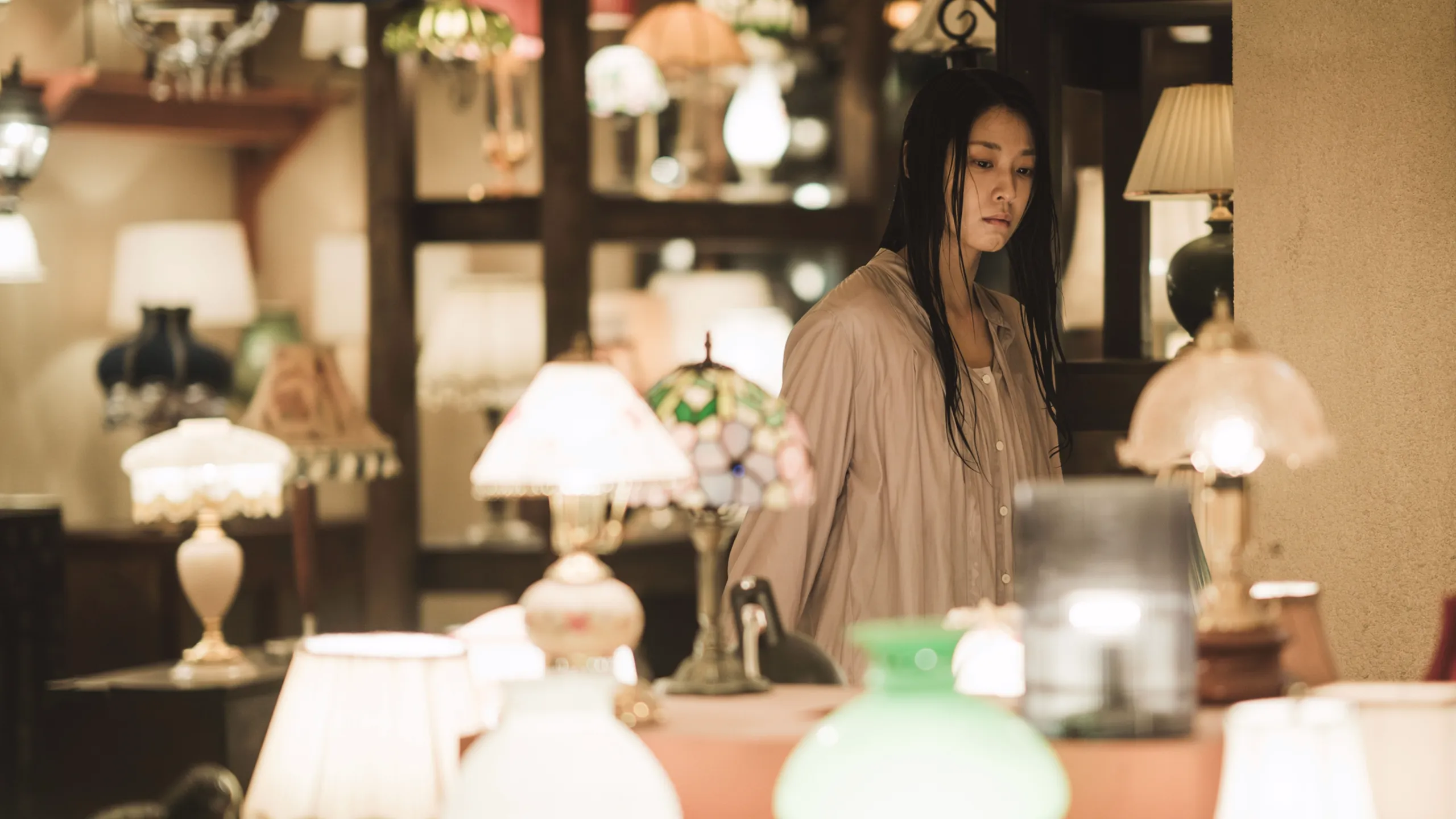 Light Shop: Entre la vida y la muerte