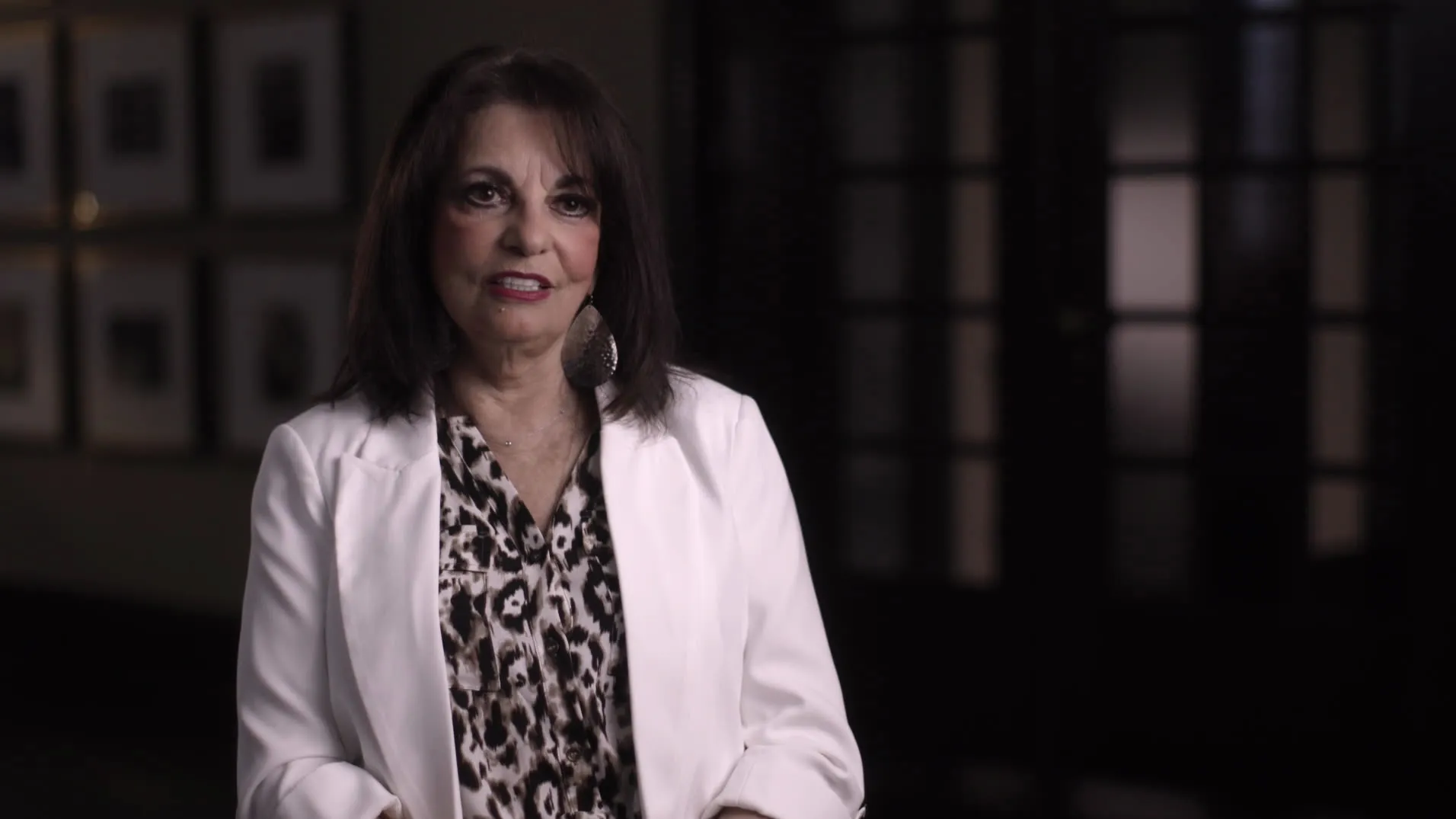 thumbnail - S4:E10 Death of a Baseball Mom