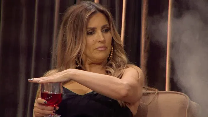 thumbnail - S3:E4 Jillian Barberie & Victor Ortiz
