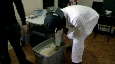 thumbnail - S7:E6 Big Apple Coke