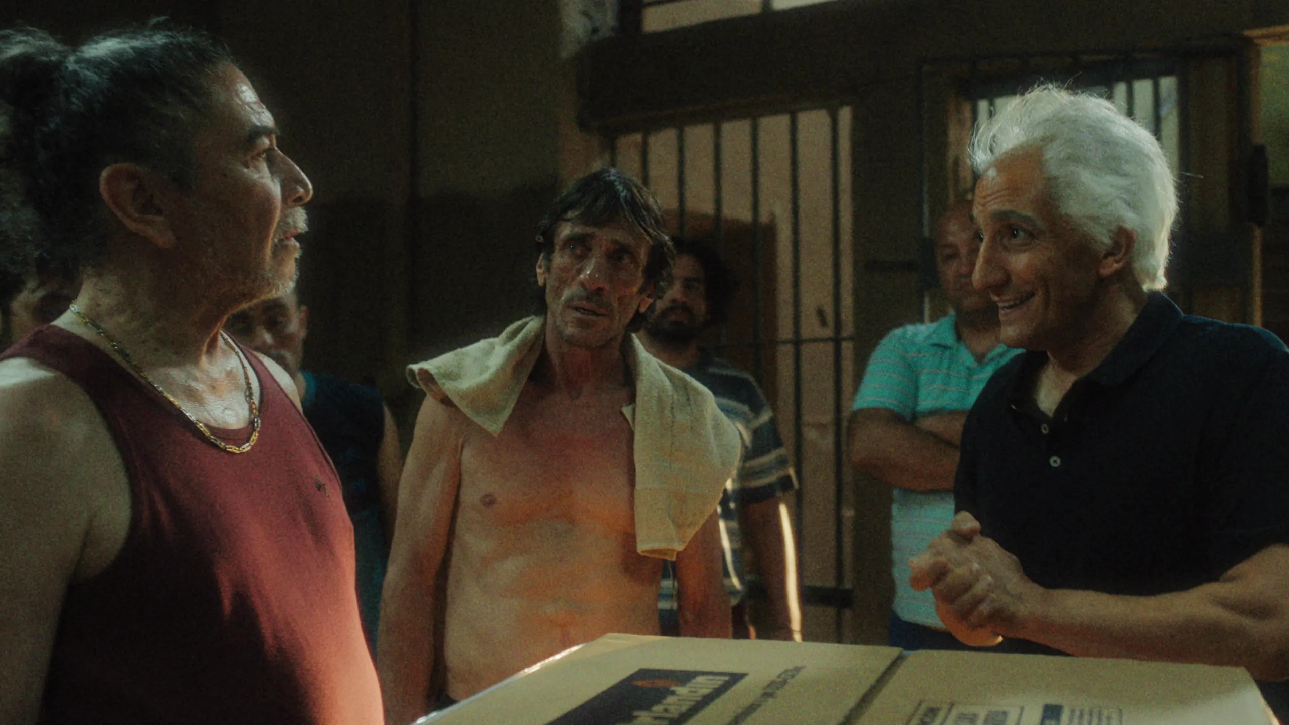 thumbnail - S1:E4 The Vase