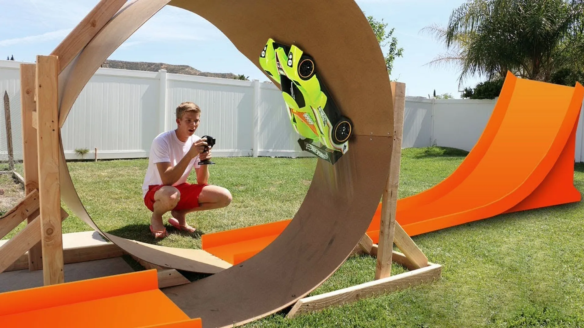 thumbnail - S1:E3 Dangie Bros Backyard Races!