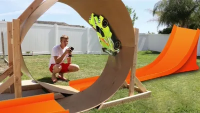 thumbnail - S1:E3 Dangie Bros Backyard Races!