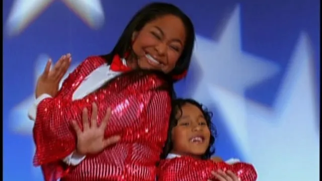 thumbnail - S4:E10 Sister Act