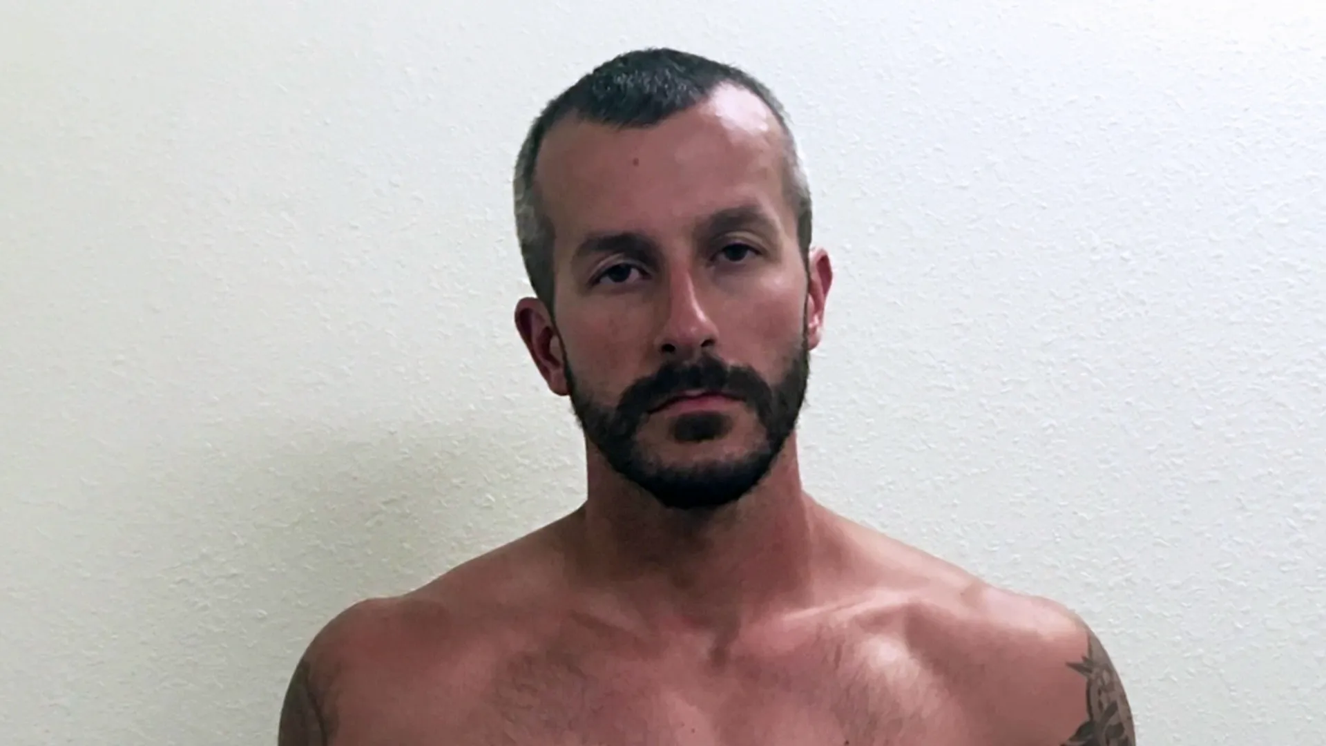 thumbnail - S1:E1 Family Man, Family Murderer: An ID Murder Mystery