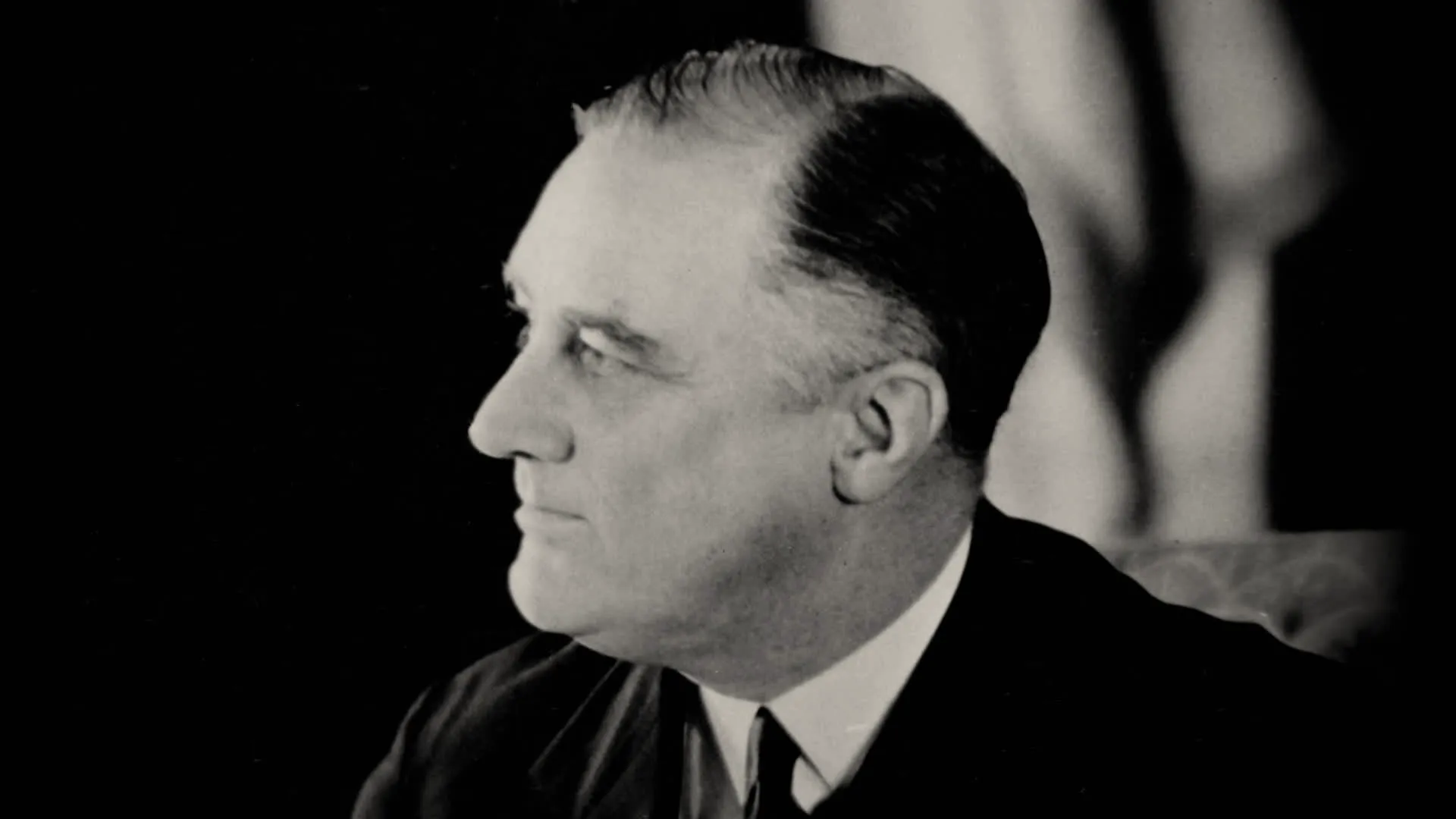 thumbnail - S1:E1 Nothing to Fear