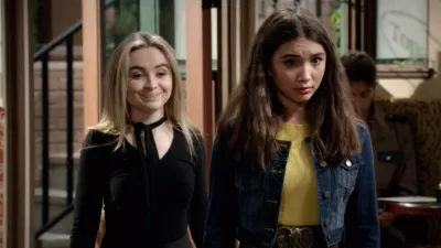 thumbnail - S3:E20 Girl Meets Sweet Sixteen