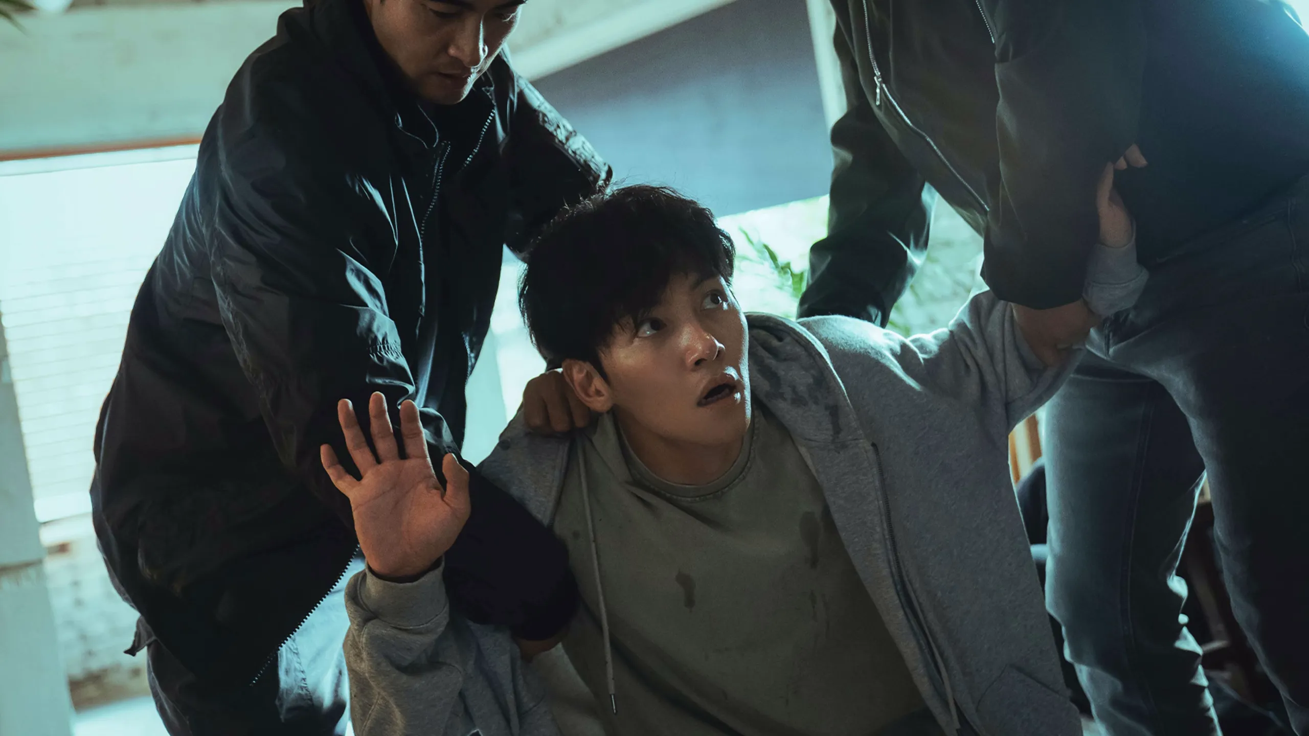 『捏造された都市』のパク・テジュン（チ・チャンウク）