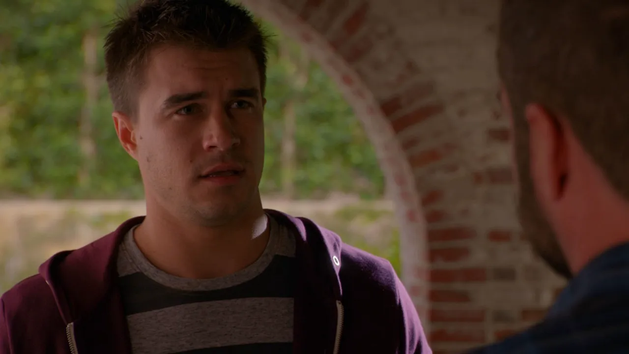 thumbnail - S4:E5 Lean In