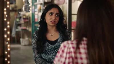 thumbnail - S5:E3 The Engrossed Essayist