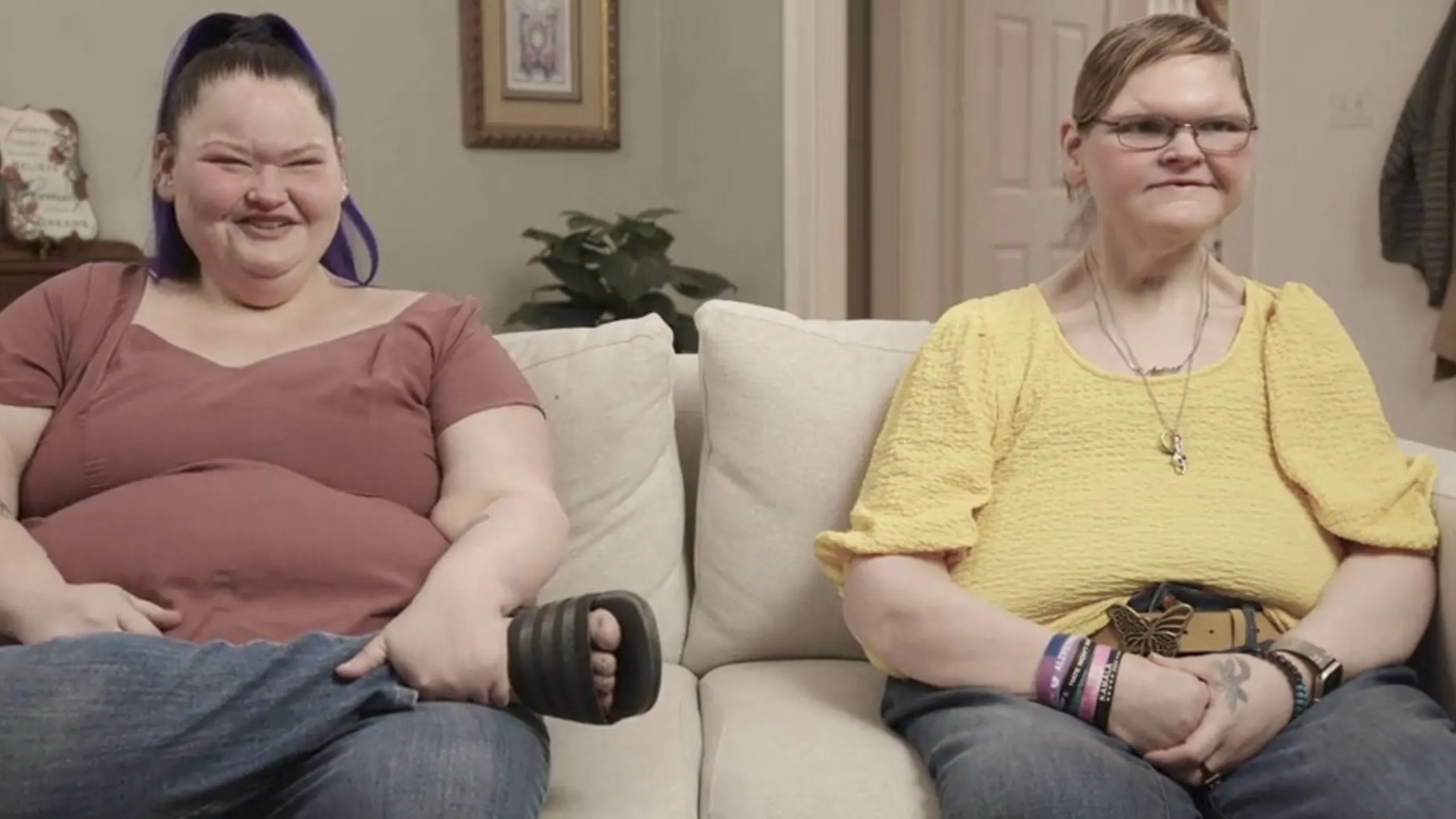 thumbnail - S7:E9 1000-lb Sisters: We Be Trippin'