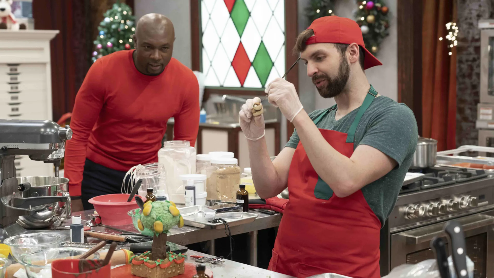 thumbnail - S4:E5 Christmas Games and Music