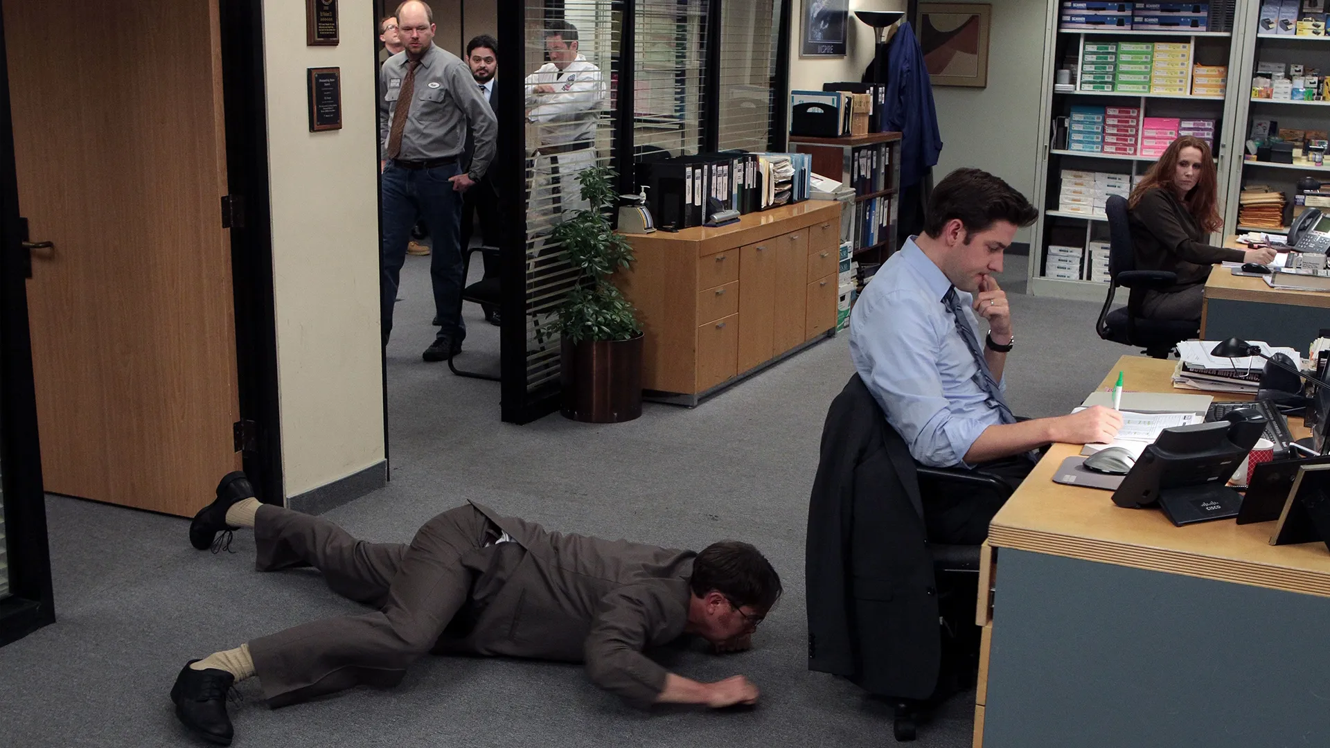 thumbnail - S9:E13 Junior Salesman