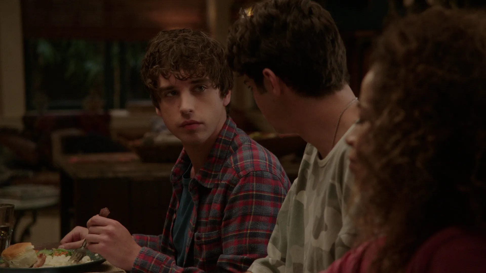 thumbnail - S4:E15 Sex Ed