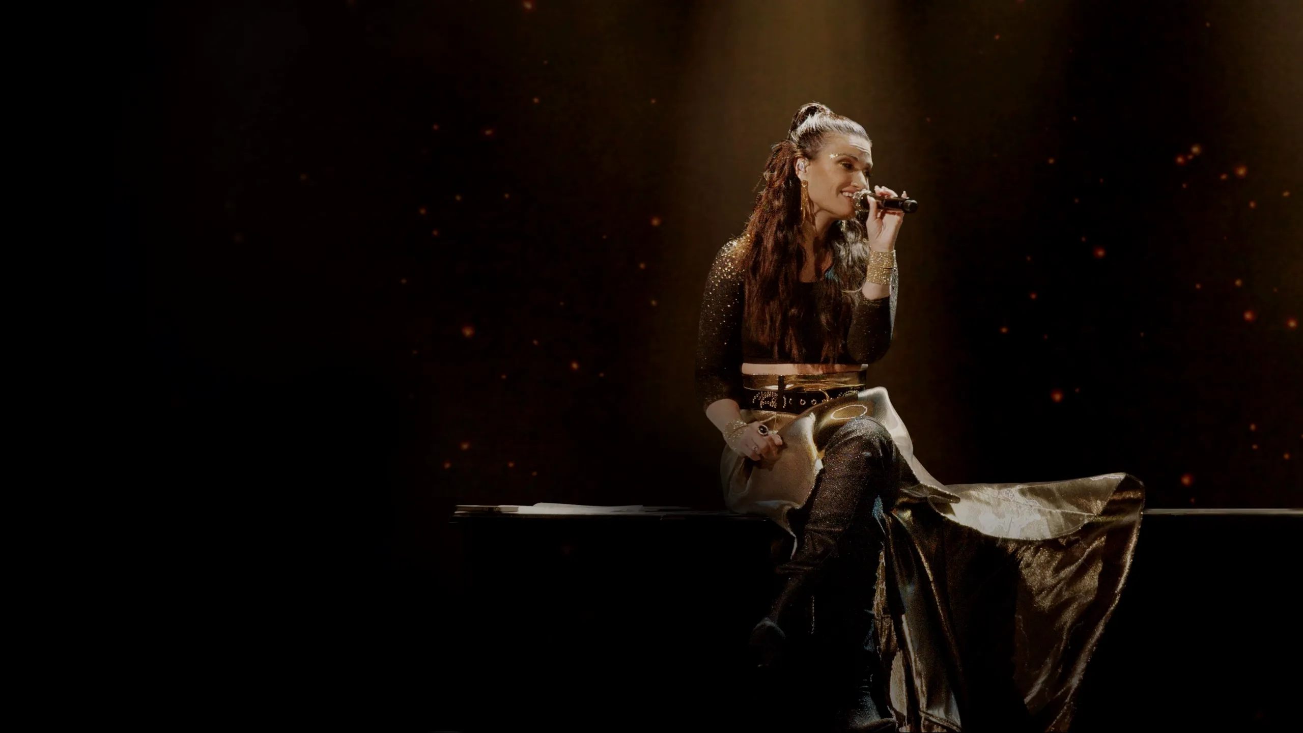 Idina Menzel embruja el Madison Square Garden