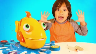 thumbnail - S11:E2 Robots and Inflatables With Ryan!