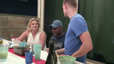 thumbnail - S2:E16 Girl Code Red