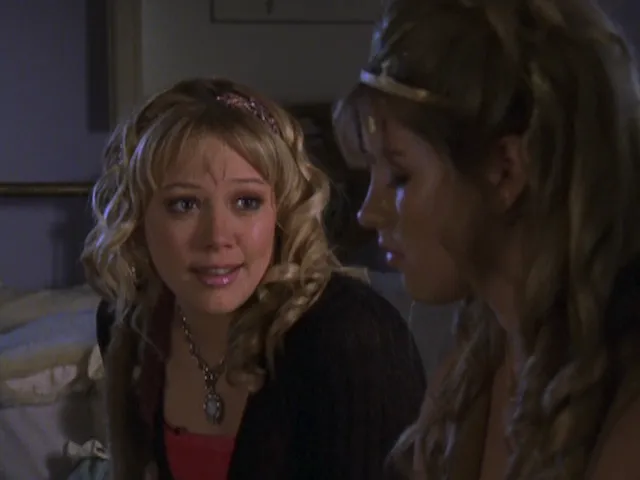 thumbnail - S2:E18 Party Over Here