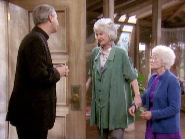 thumbnail - S7:E13 The Pope's Ring