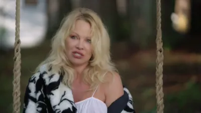 thumbnail - S1:E7 Too Many Cooks