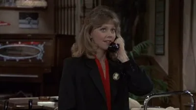 thumbnail - S4:E3 Someday My Prince Will Come