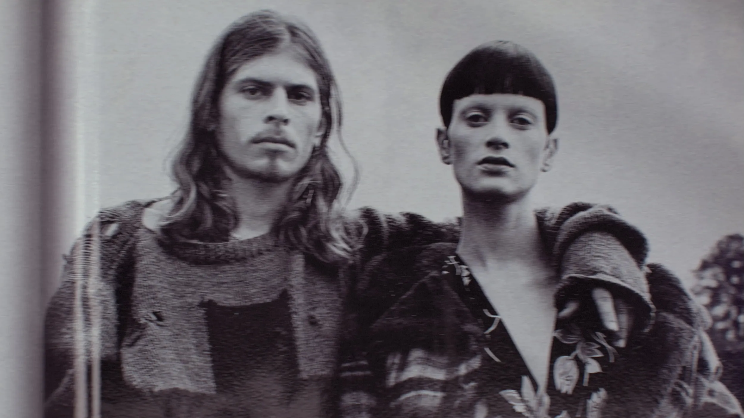 thumbnail - S1:E2 The Fashion Rebels