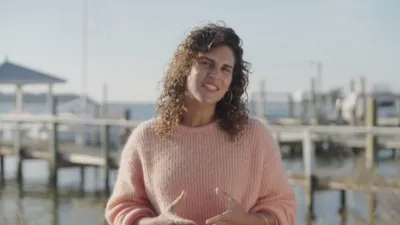 thumbnail - S1:E6 Urban Jaws