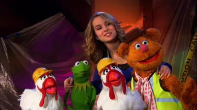 thumbnail - S4:E1 Duncan Dream House