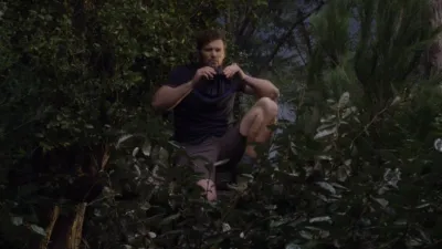 thumbnail - S6:E6 The Third Wheeler