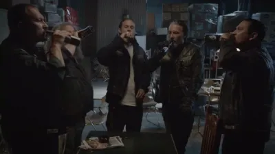 thumbnail - S7:E6 Smoke 'em if You Got 'em