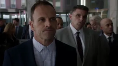 thumbnail - S7:E2 Gutshot