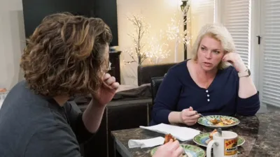 thumbnail - S19:E5 The Year of Release