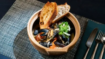 thumbnail - S6:E4 Leave It All on the Floor