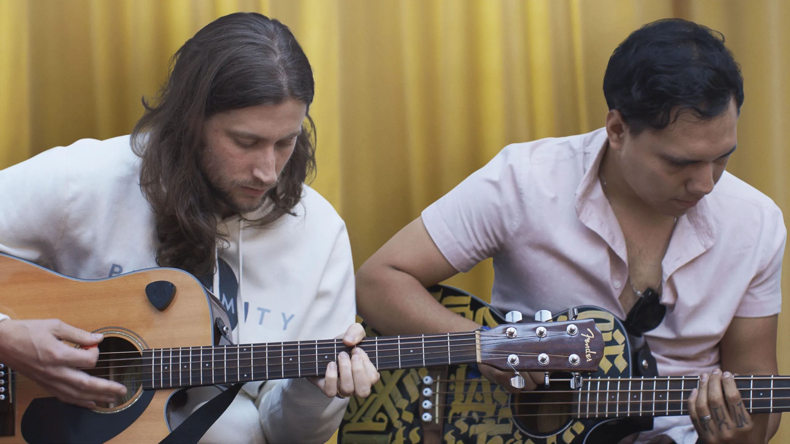 thumbnail - S1：第2話「メキシコ：コン・ラ・ブリーサ」