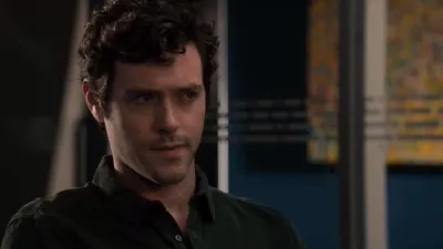 thumbnail - S3:E10 Rebound