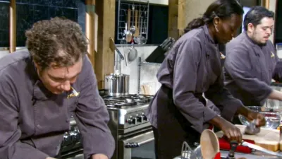 thumbnail - S3:E12 Against the Tide